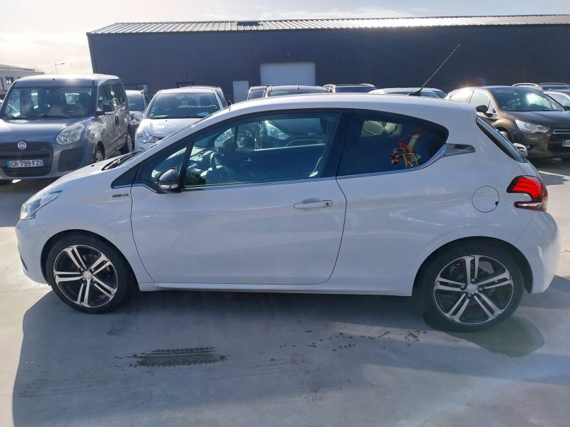 PEUGEOT 208 1.2 Puretech 110 GT Line