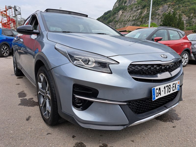 KIA XCEED 2021