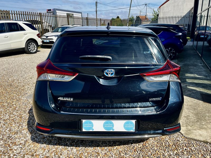 TOYOTA AURIS HSD TECHNOLINE 2017