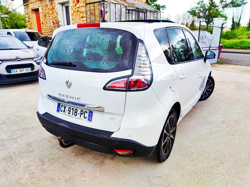 RENAULT SCENIC III 2013