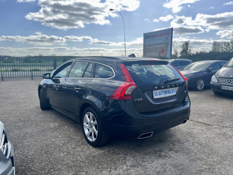 VOLVO V60 I 2014