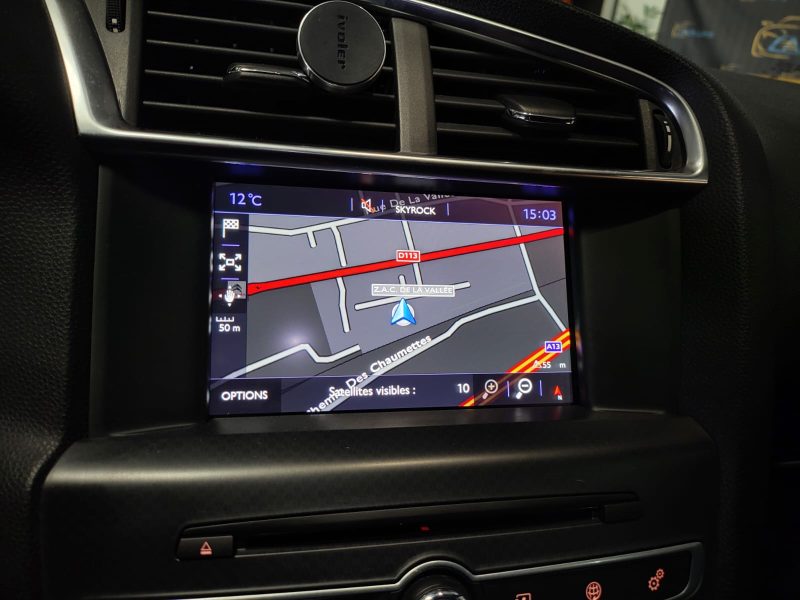 DS DS4 2.0 BlueHDi 180cv Sport Chic BVA / SIEGES CHAUFFANT-MASSANT/CAMERA DE RECUL/APPLE CARPLAY