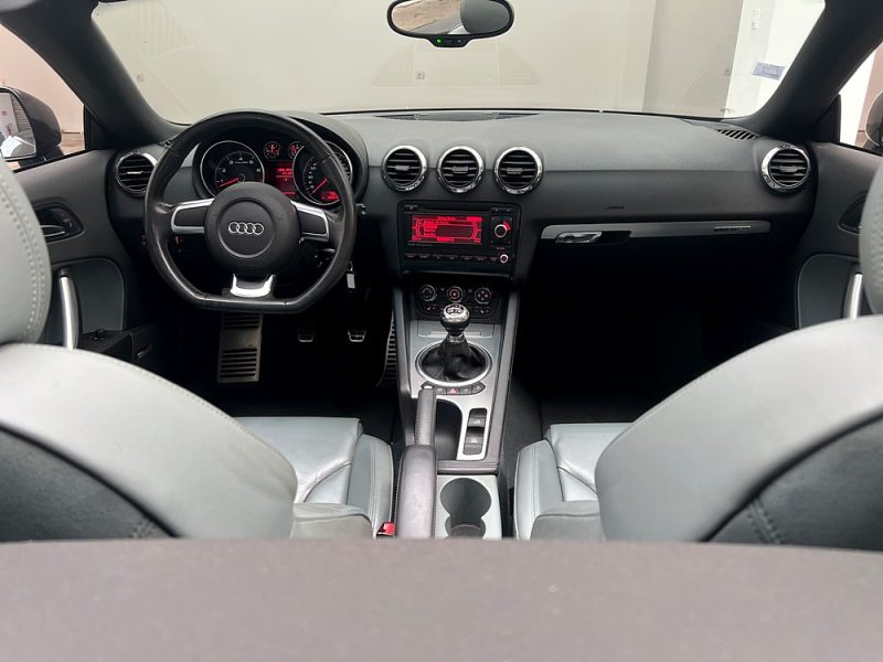 AUDI TT ROADSTER 3.2 FSI 250CH QUATTRO BOITE MECANIQUE