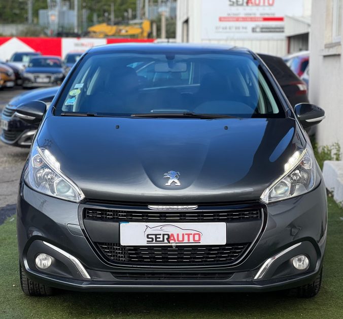 PEUGEOT 208 2016