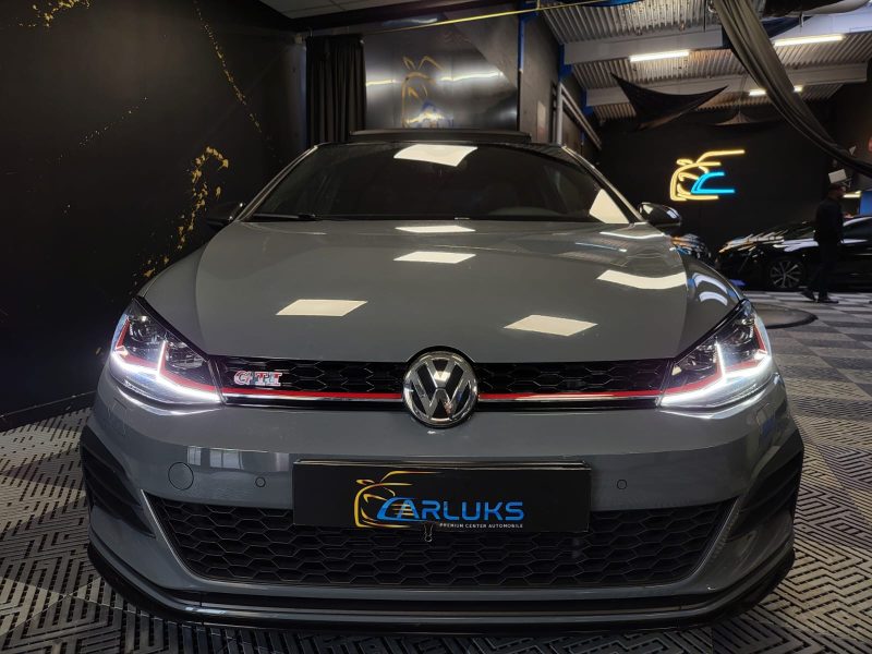 VOLKSWAGEN GOLF VII 2.0 GTI TCR 290cv /TOIT OUVRANT+DYNAUDIO+VIRTUAL/