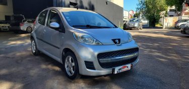 Peugeot 107 1.0 68cv 12v Black and silver, *Clim*, *Idéale jeune conducteur*