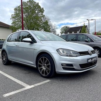 VOLKSWAGEN GOLF 2014