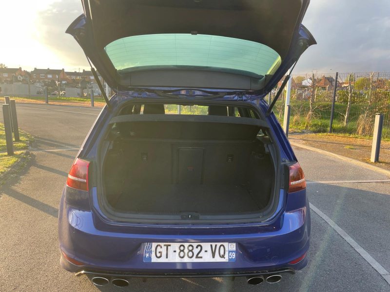 VOLKSWAGEN GOLF VII 2015