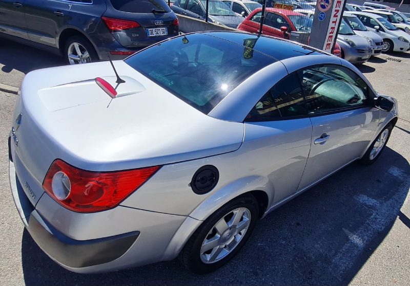 RENAULT MEGANE II Coupé Cabriolet 2006