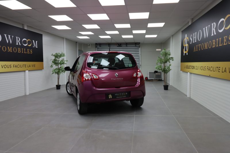 RENAULT TWINGO II 2012