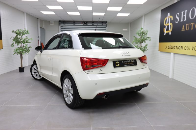 AUDI A1 2011