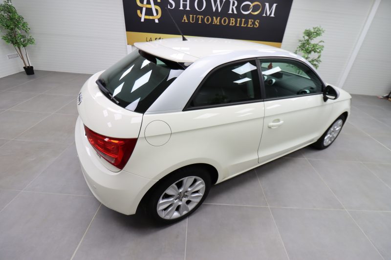 AUDI A1 2011