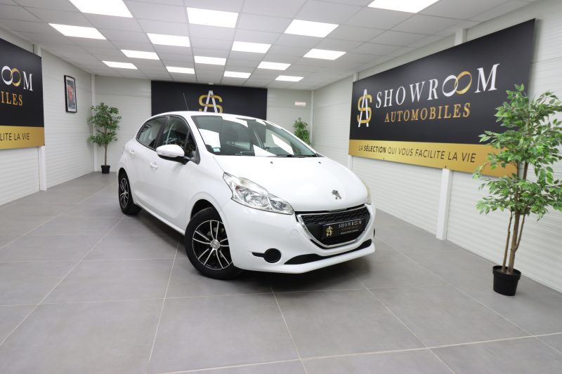 PEUGEOT 208 I 2013