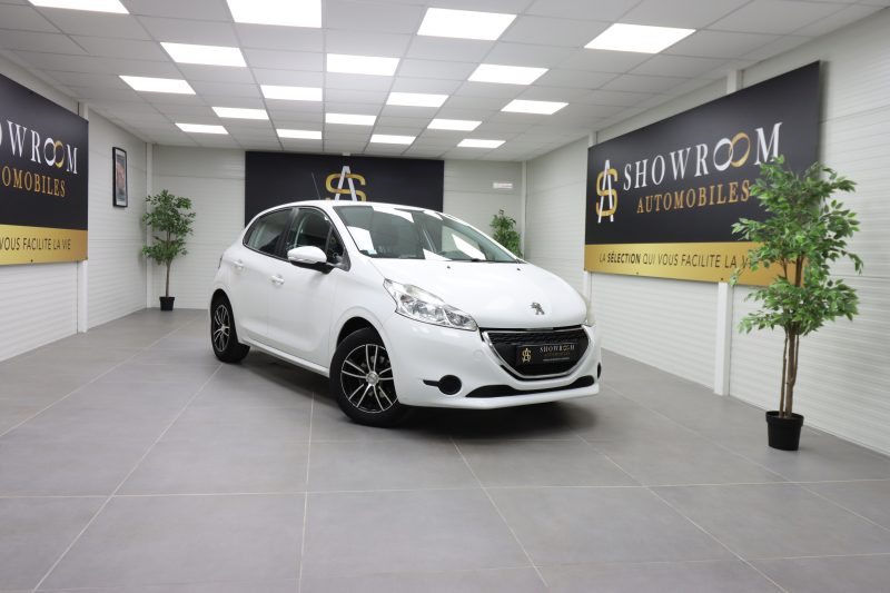 PEUGEOT 208 I 2013