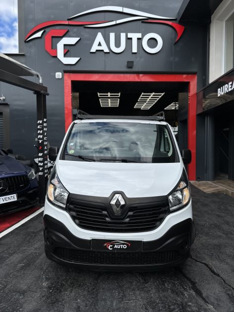 RENAULT TRAFIC III Fourgon 2015