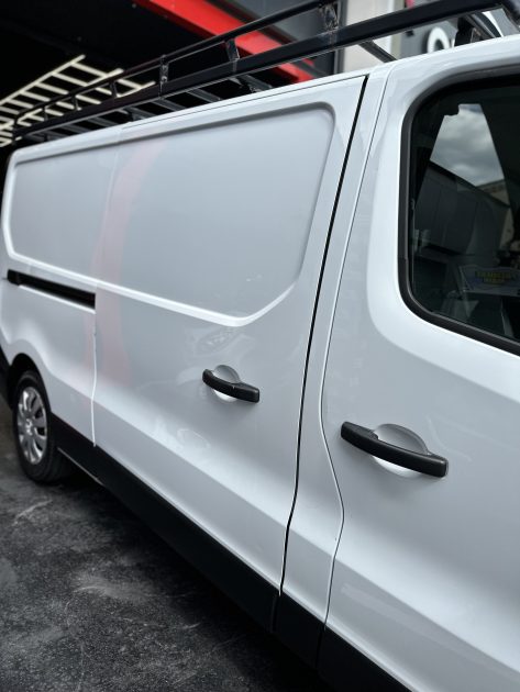 RENAULT TRAFIC III Fourgon 2015