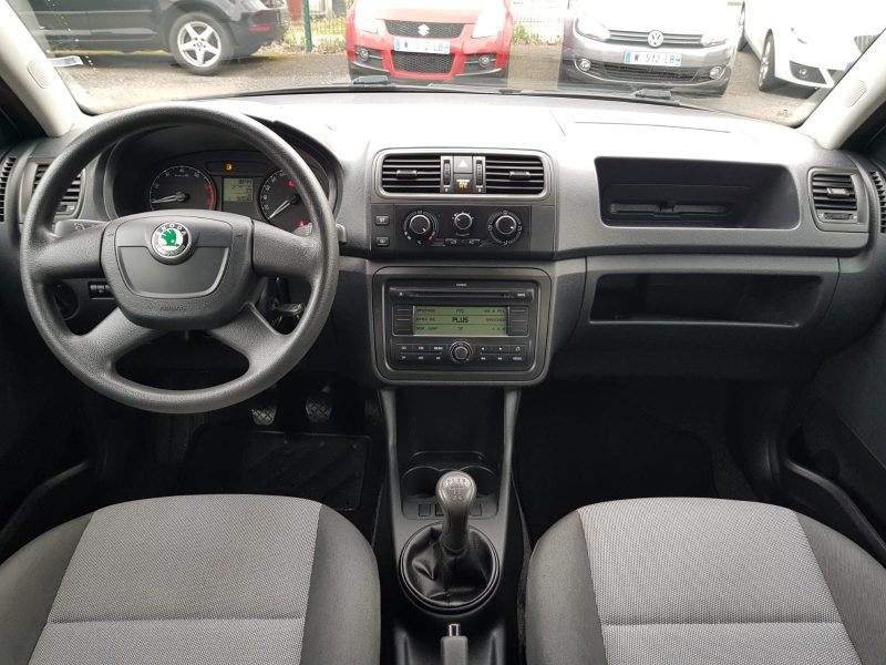 SKODA FABIA II 1.2i 70CV AMBIENTE