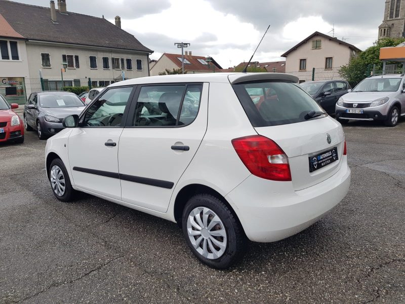 SKODA FABIA II 1.2i 70CV AMBIENTE