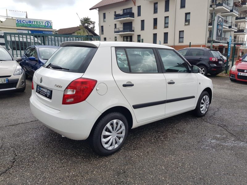 SKODA FABIA II 1.2i 70CV AMBIENTE