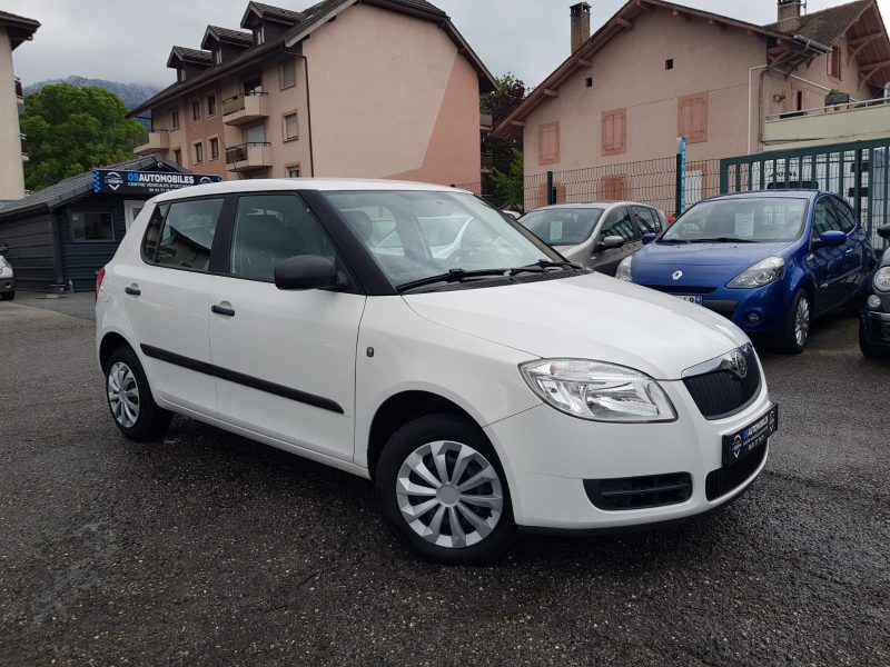 SKODA FABIA II 1.2i 70CV AMBIENTE