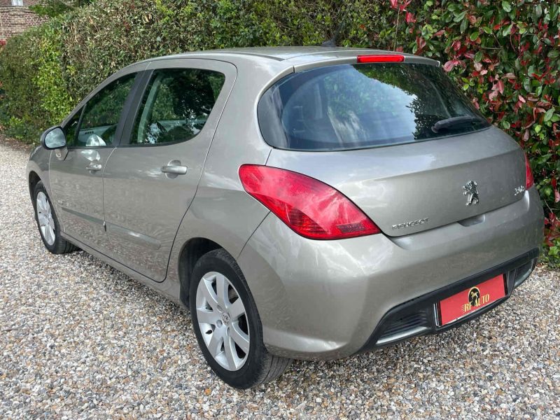 PEUGEOT 308 I 2011 1.6 HDi 1560cm3 112cv