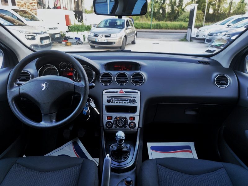 PEUGEOT 308 1.6 HDi 110cv