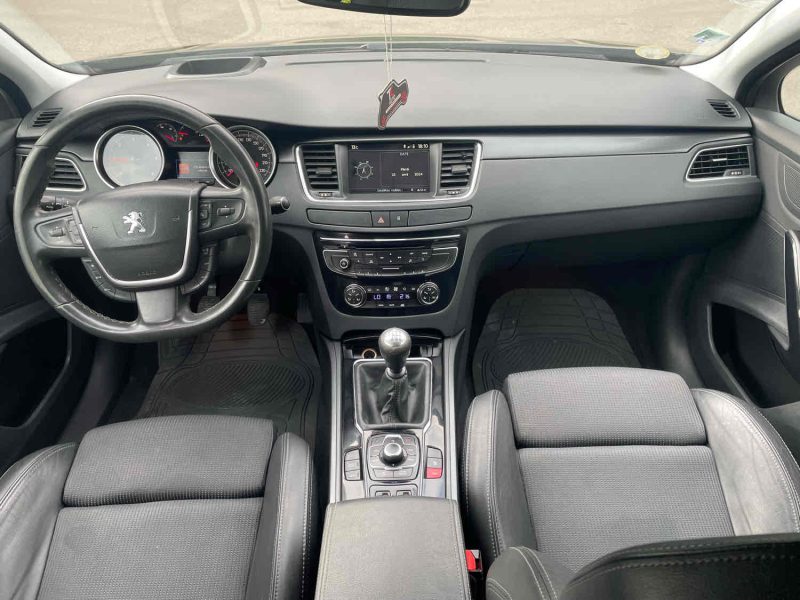 PEUGEOT 508 I 2.0HDI 140CV