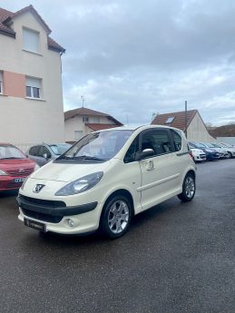 PEUGEOT 1007 2008