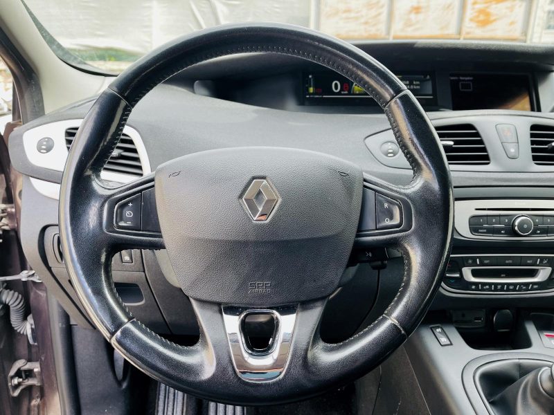 RENAULT SCENIC III 2014