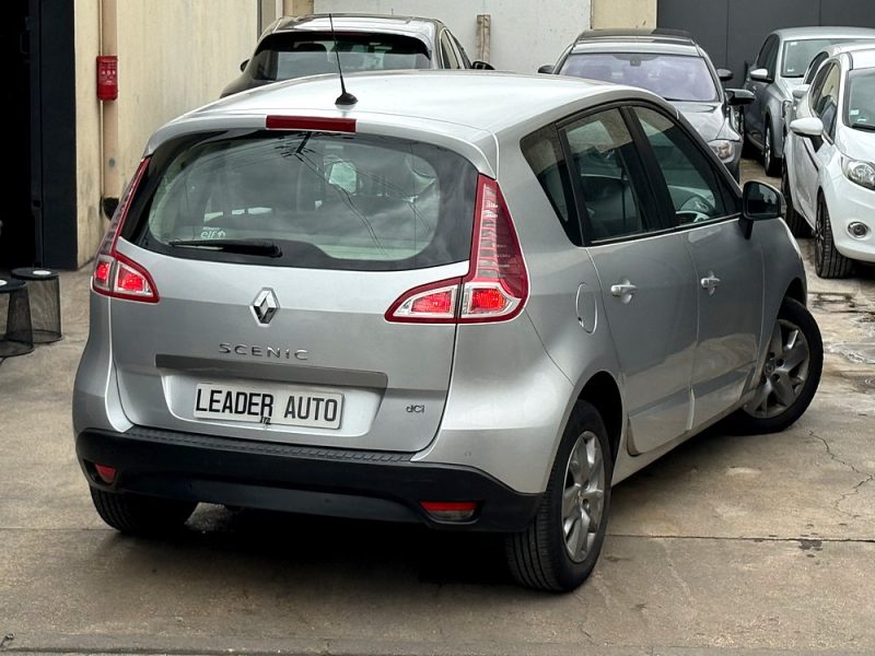 RENAULT Scenic III 2011