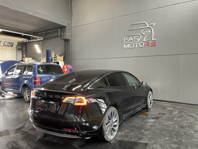 TESLA MODEL 3 PERFORMANCE AWD 462 CV