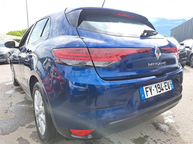 RENAULT MEGANE IV Berline bicorps trois ou cinq portes 2021