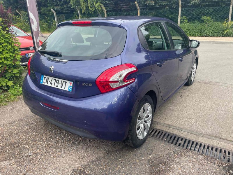 PEUGEOT 208 I 1.4HDI 68CV