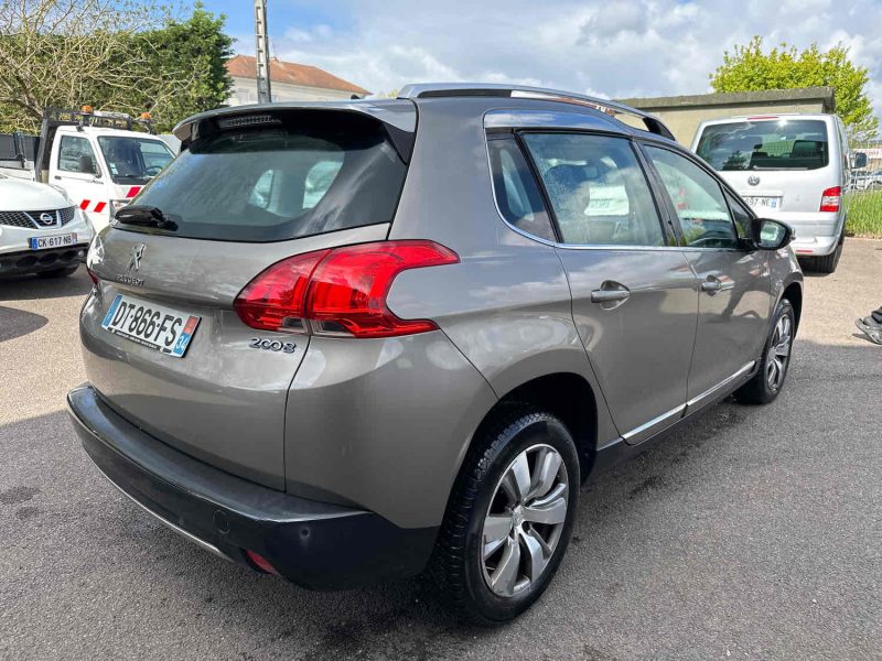 PEUGEOT 2008  2015