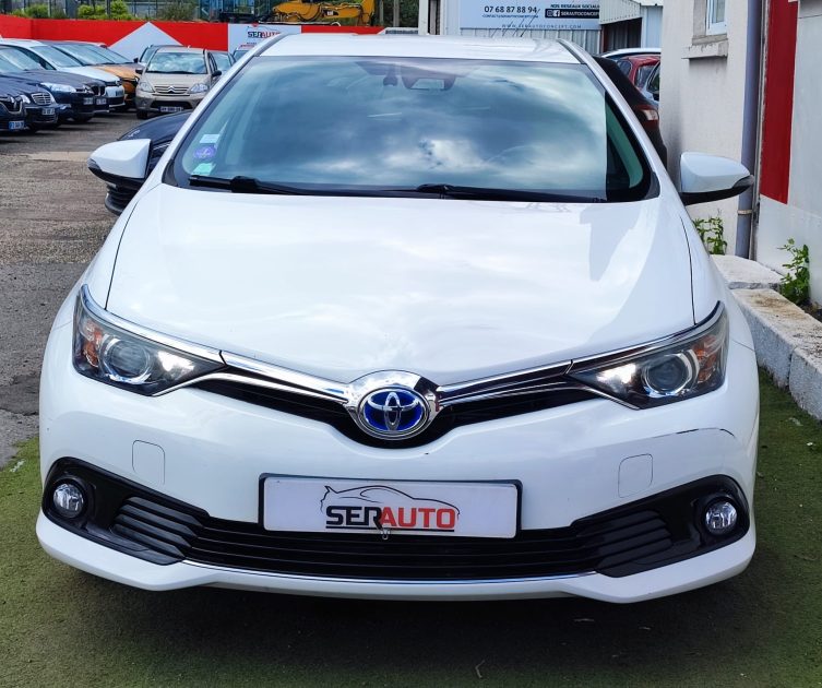 TOYOTA AURIS 2018