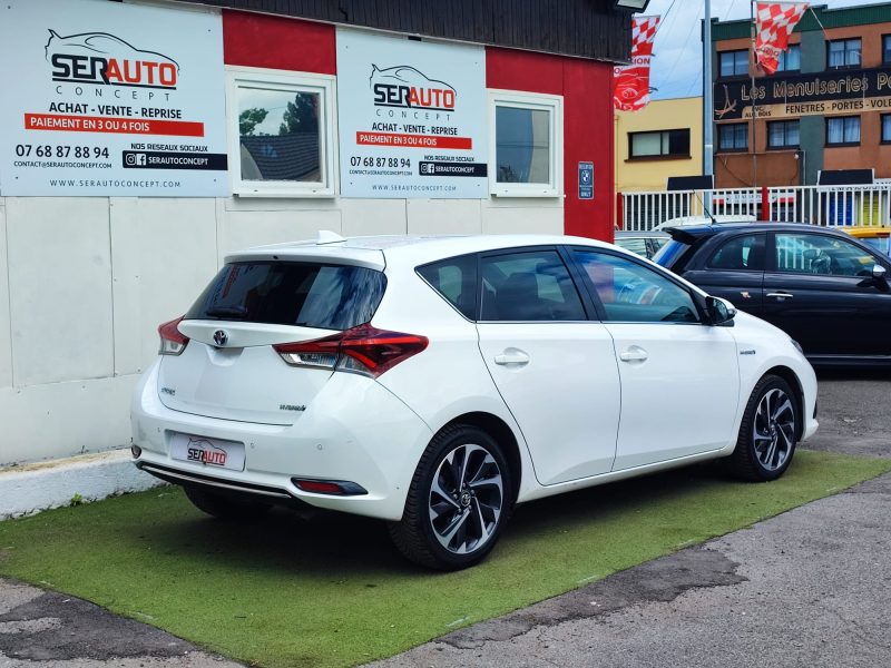 TOYOTA AURIS 2018