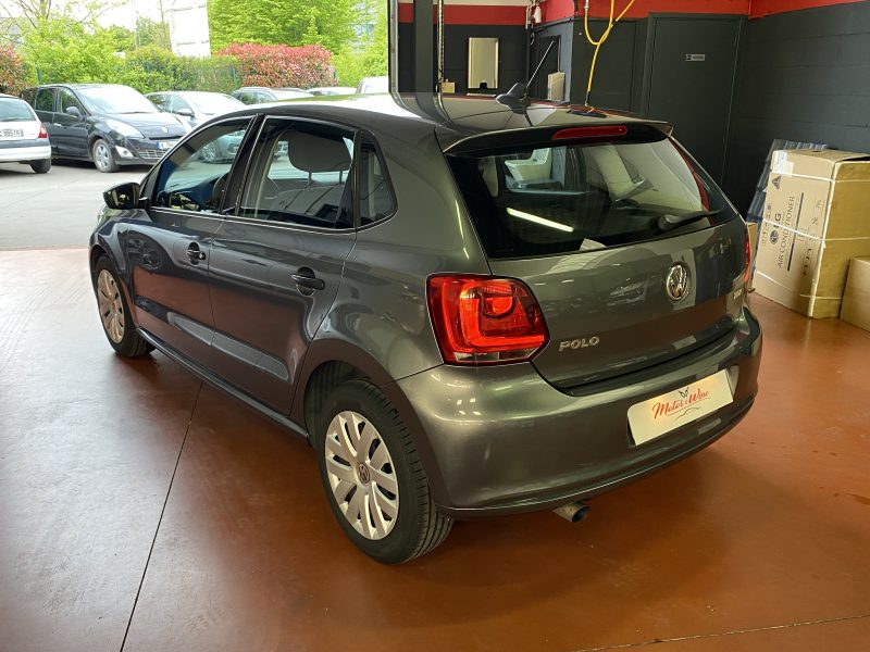 VOLKSWAGEN POLO 2014