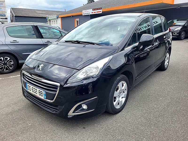 PEUGEOT 5008 2014