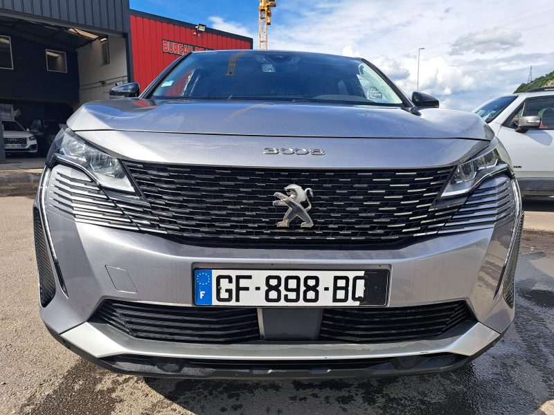 PEUGEOT 3008 SUV 2022