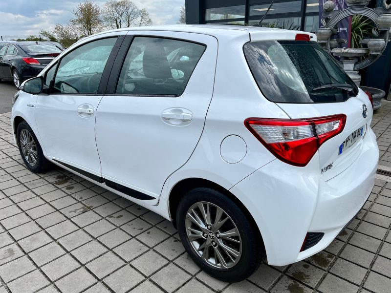 TOYOTA YARIS 1.5 Hybrid 100CH DYNAMIC