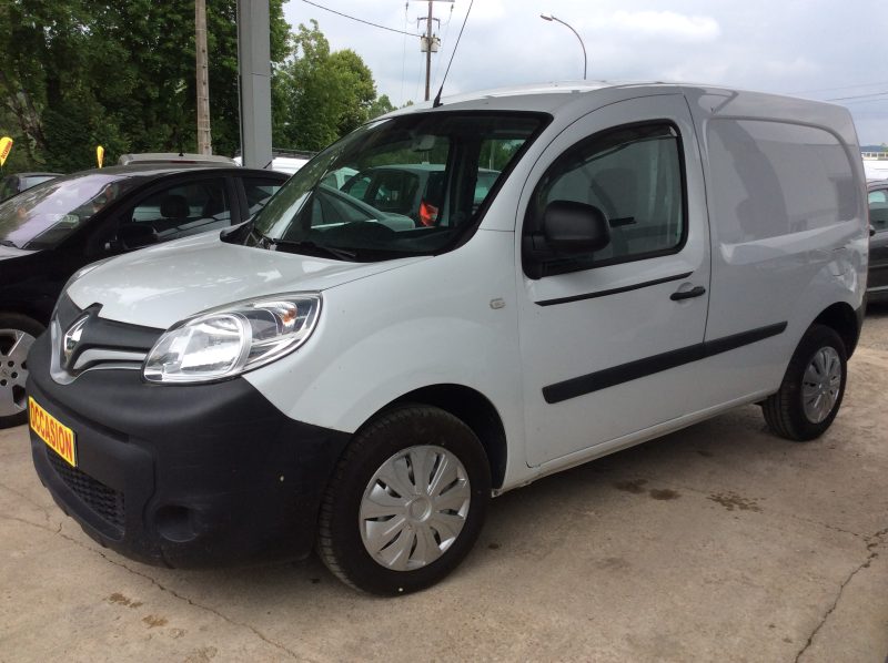 RENAUL KANGOO 1.2 TCe  Essence 115cv HORS TAXE  11600 EUROS