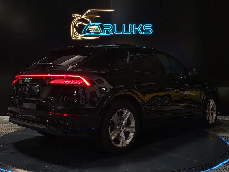 AUDI Q8 55 TFSI-e Hybrid 381cv Advanced BVA S-Tronic 1ère Main