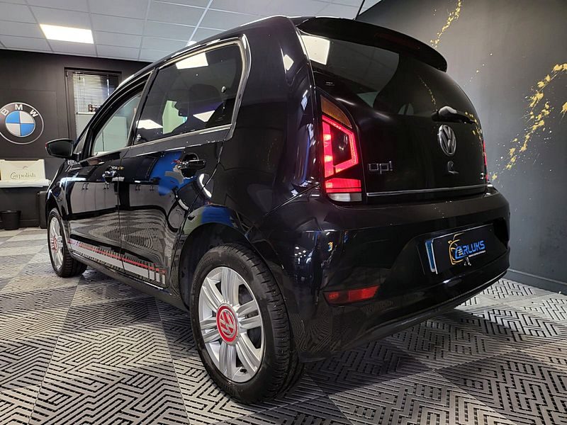 VOLKSWAGEN UP! 1.0 MPI 75cv BVM5 BEATS / SIEGES CHAUFFANTS / VITRES TEINTES / CLIMATISATION