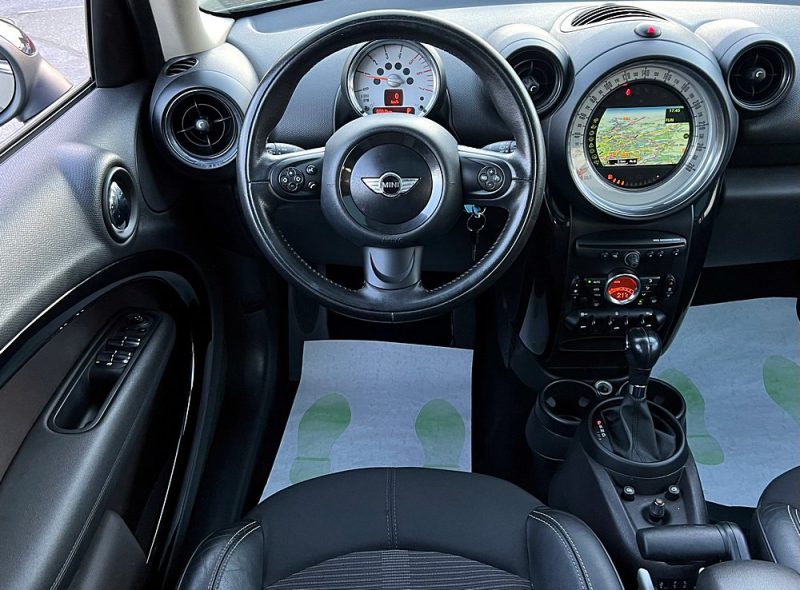 MINI COUNTRYMAN D R60 ALL4 2.0 112 Cv BOITE AUTO / PREMIERE MAIN TOIT OUVRANT GPS - GARANTIE 1 AN