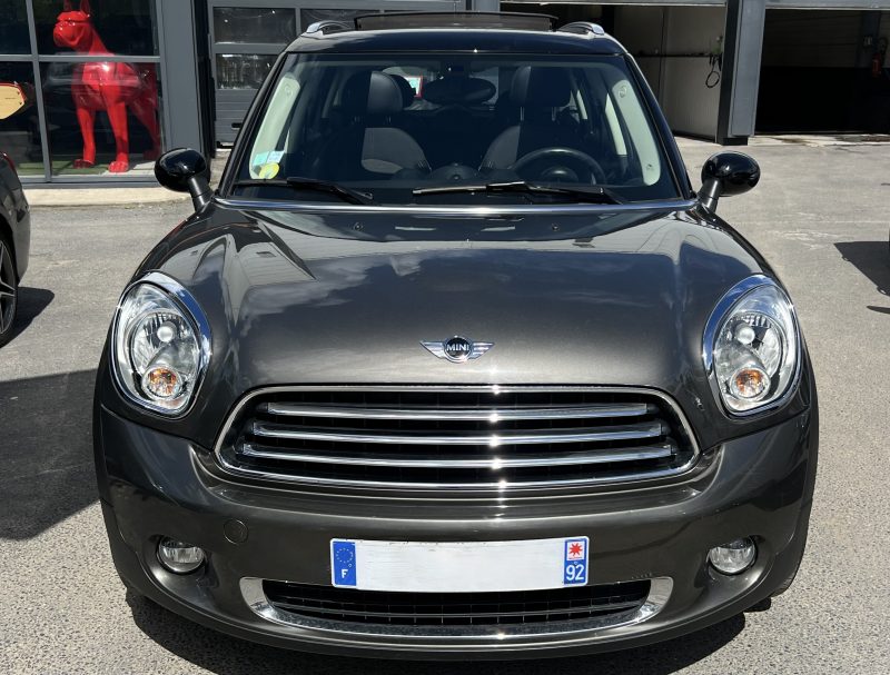 MINI COUNTRYMAN D R60 ALL4 2.0 112 Cv BOITE AUTO / PREMIERE MAIN TOIT OUVRANT GPS - GARANTIE 1 AN