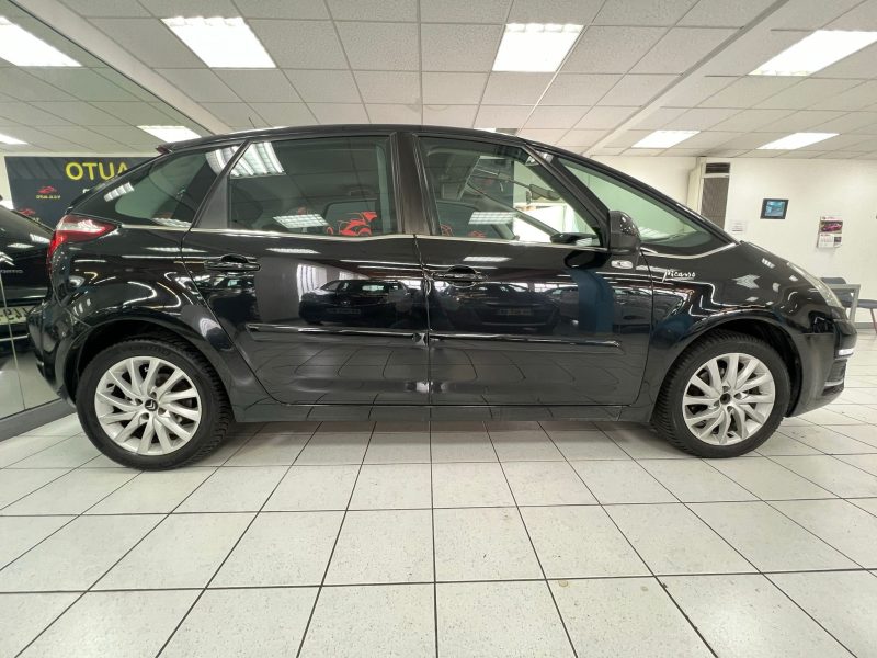 CITROEN C4 PICASSO I 1.6 HDi 110CH FAP MILLENIUM