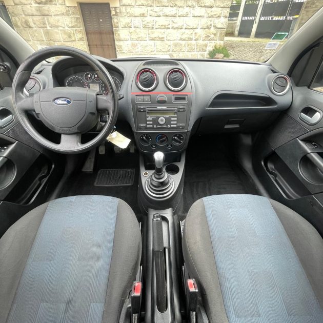 FORD FIESTA V 2006