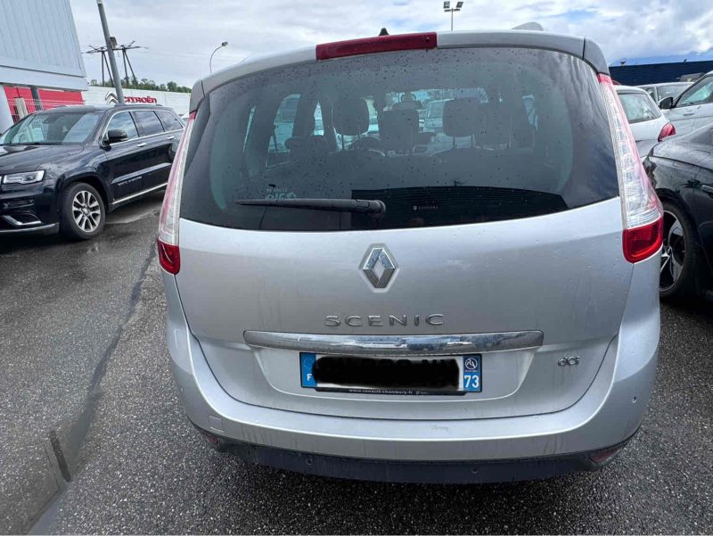 RENAULT SCENIC 20151.6 dCi 130cv BOSE 7 PLACES REPRISE POSSIBLE