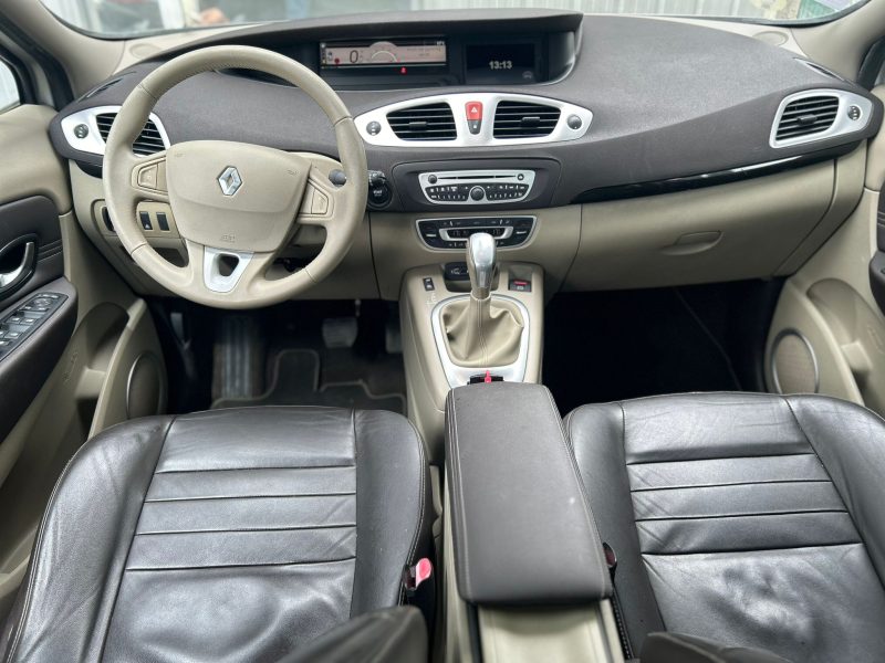 RENAULT SCENIC III 2011