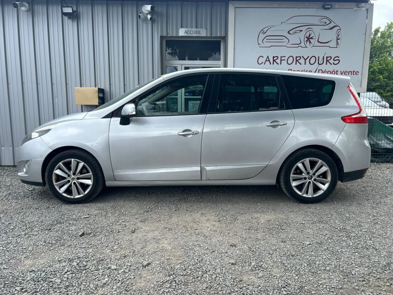 RENAULT SCENIC III 2011